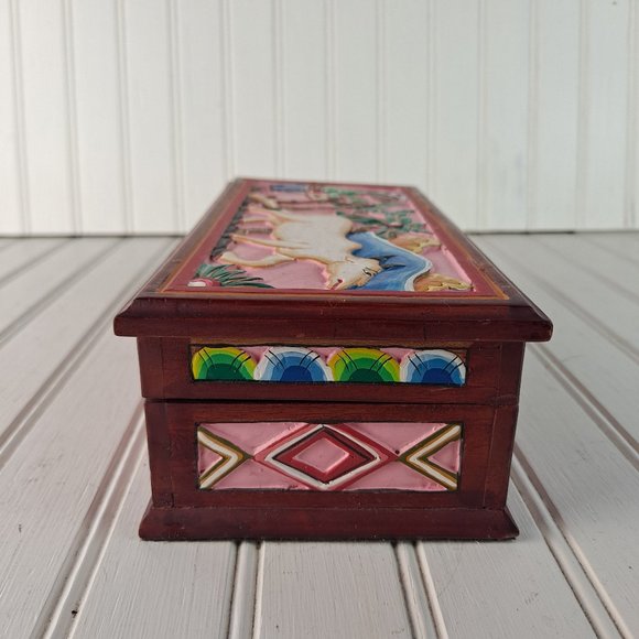 Hand Carved & Painted Wooden Trinket / Keepsake Box - Picture 6 of 10